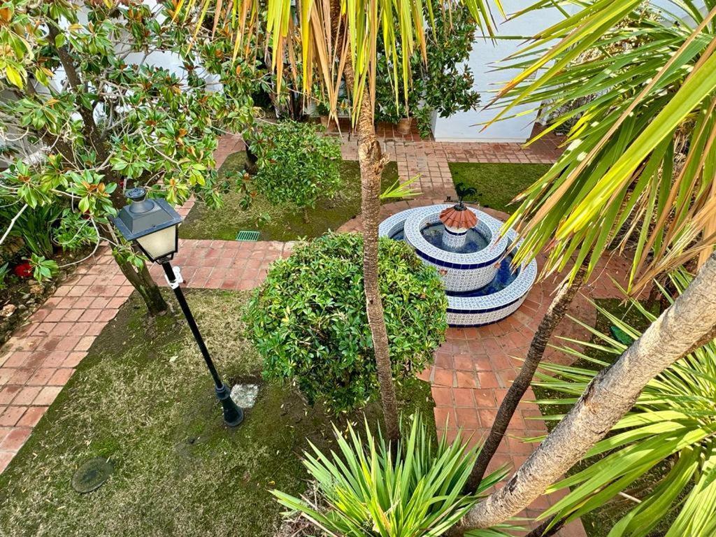 Apartamentos Naranjos Del Sol Marbella Exterior foto