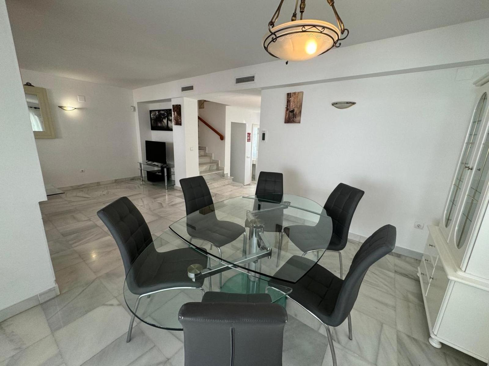 Apartamentos Naranjos Del Sol Marbella Exterior foto